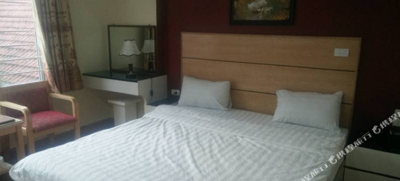 平阳梅家酒店(Huong Duong Hotel)图片