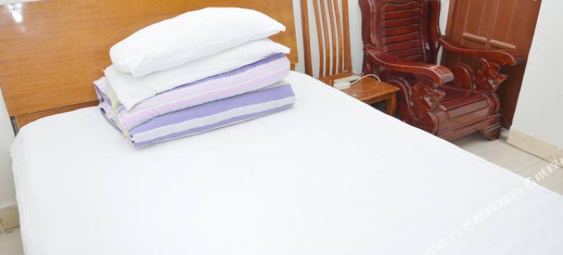 德阳卧龙招待所图片