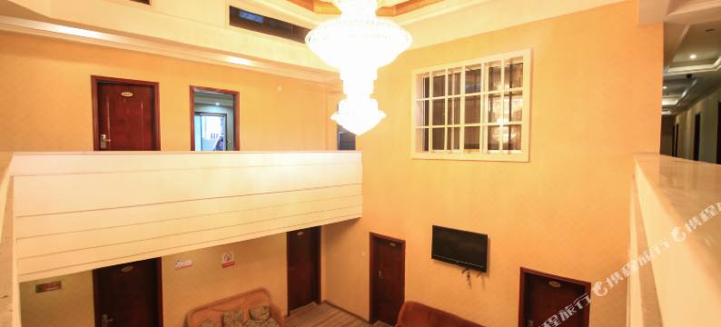 南部南隆商务宾馆图片