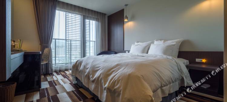 碧港良居商旅(高雄站前馆)图片