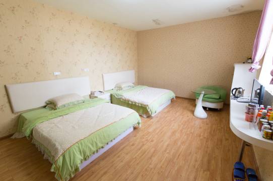 融水龚氏一米阳光商务酒店