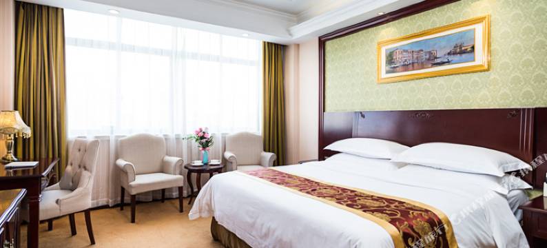 维也纳酒店(上海金桥公园台儿庄路地铁站店)图片