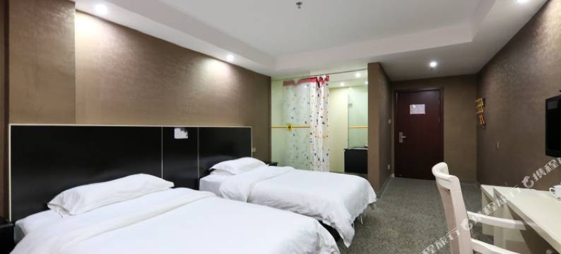 星澄酒店(横店华夏大道店)图片