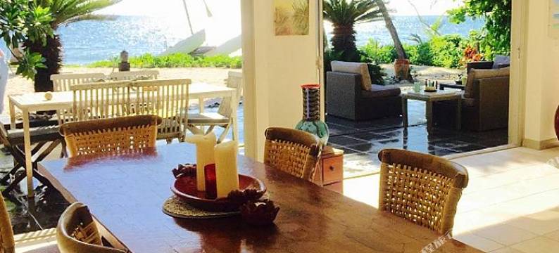 道格拉斯港海滩会所 - 塔利·奥克海滩(A Beach Retreat - TALI Oak Beach)图片