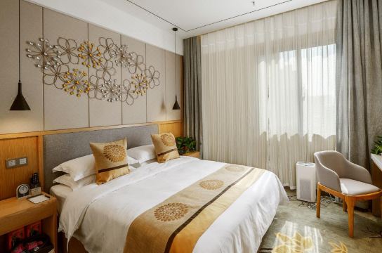 乐庭酒店(开封府清明上河园店)