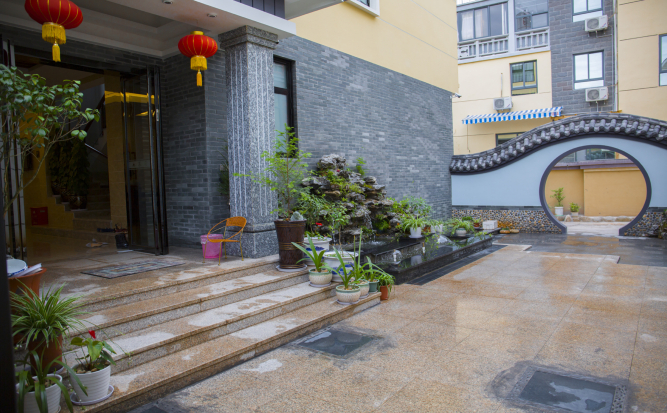 Ru Ji Ge Villa Hotel Hotel Overview