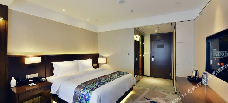 潮漫酒店(西宁海湖万达广场店)图片