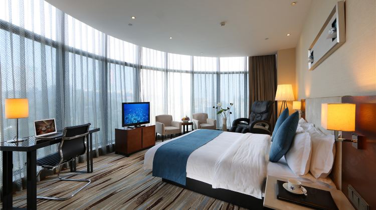 6D5N · Group Tours · Xiamen + Quanzhou + Chaozhou + Shantou + Kulangsu