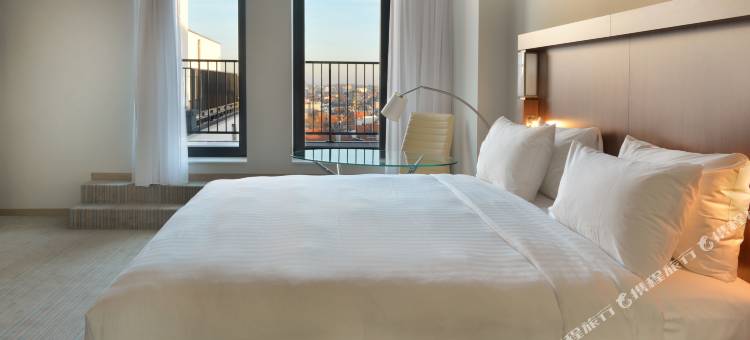 布鲁塞尔欧盟万怡酒店(Courtyard Brussels EU)图片