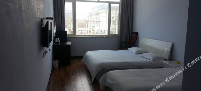 集安七彩天和宾馆图片