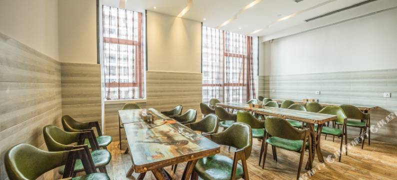 麗枫酒店(重庆铜梁万达广场燃气大厦店)图片