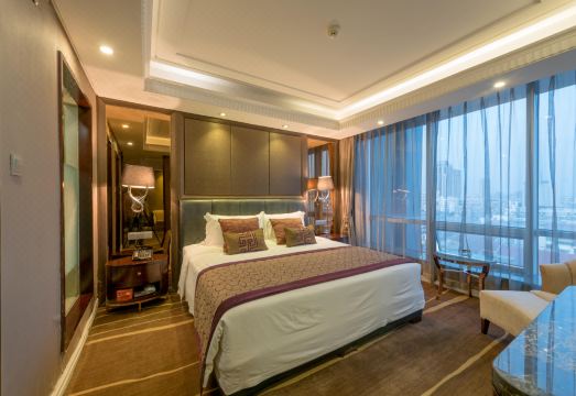 Care Feeling Grand Hotel Hotel Overview