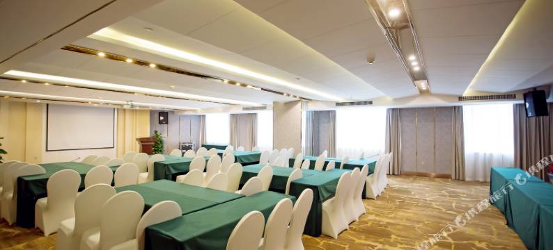 武汉九龙国际酒店(黄鹤楼武昌火车站店)图片