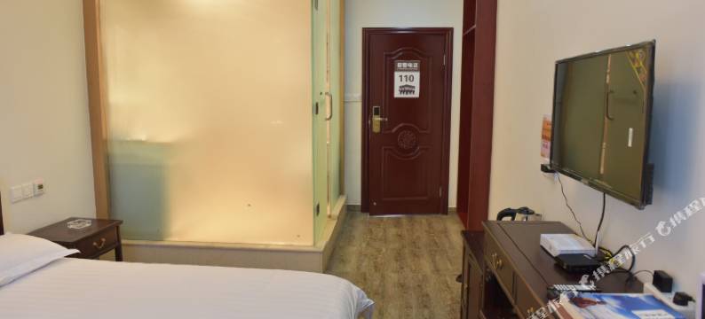 石渠格萨尔假日酒店图片