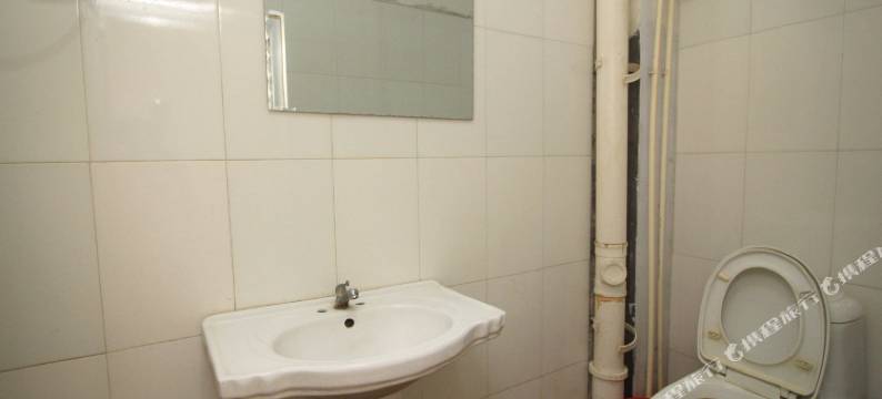 龙口群浩车站宾馆图片