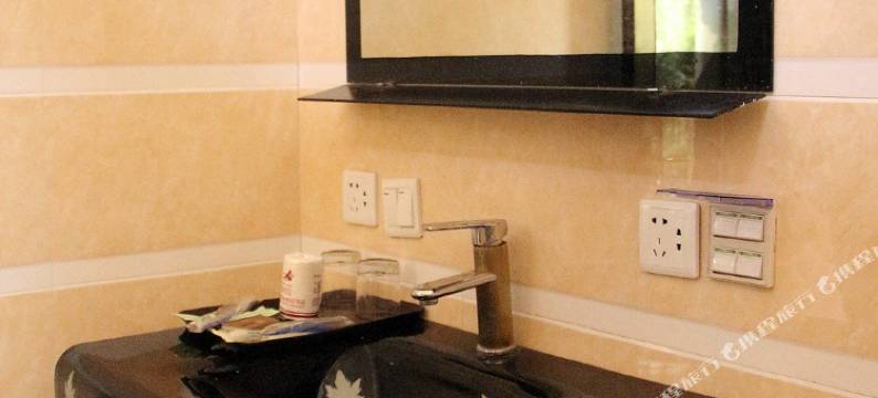 丽江束河香柳客栈图片