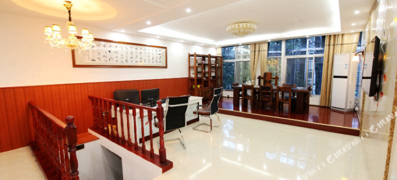 庐山普鲁士风情别墅图片