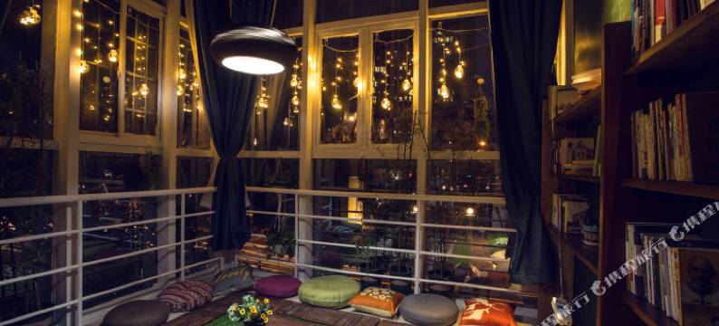 玐玥海青年旅舍(上海火车站店)图片