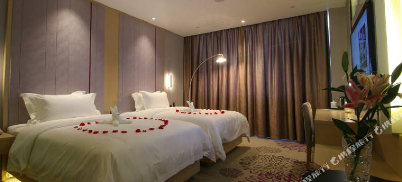 麗凤酒店(广元万达广场店)图片