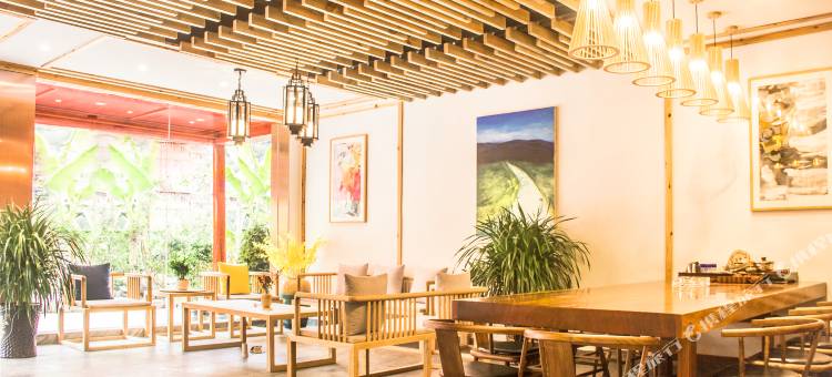 卜拉·湖畔度假酒店(肇兴侗寨店)图片