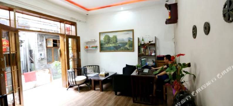 凤凰小熊家民宿(凤凰古城店)图片