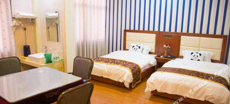 佛坪晨希酒店图片