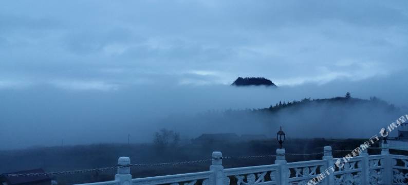 大别山紫云缘客栈图片