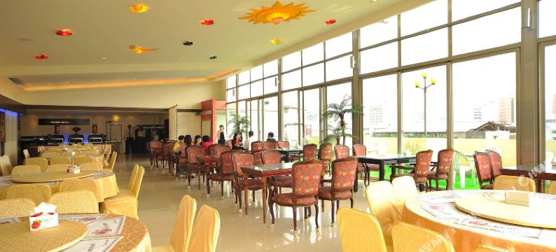 高雄文宾大饭店-驳二馆图片