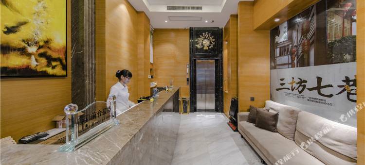 哥仑步酒店(福州三坊七巷东街口地铁站店)图片