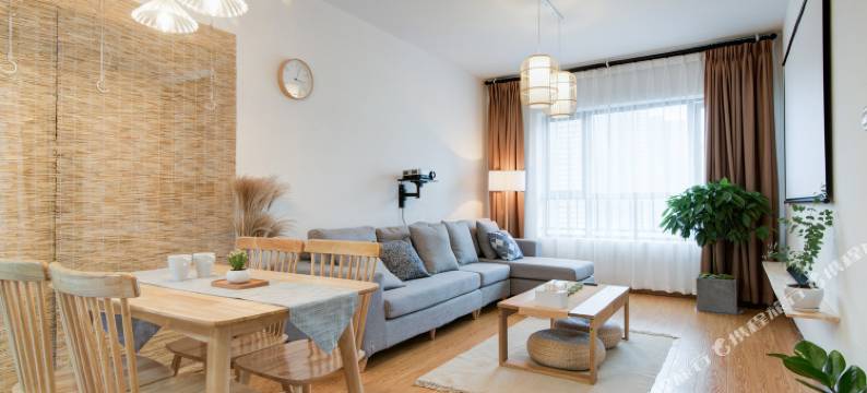 昆明原木旅居简约高颜值民宿图片