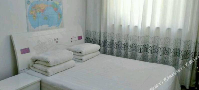 额济纳旗胡杨情结家庭客栈图片