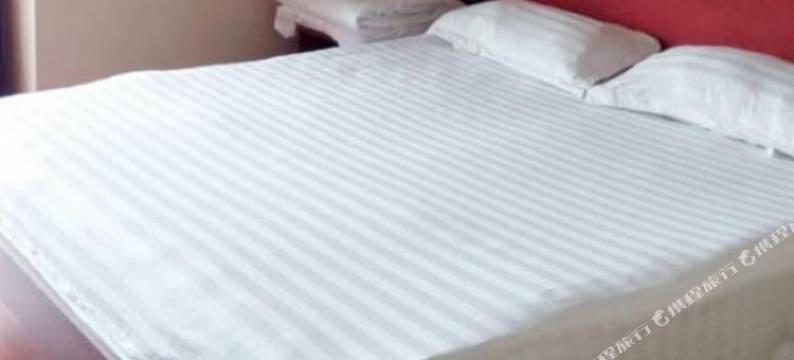 白金公寓(郑州人民公园地铁站店)图片