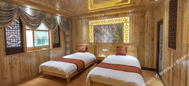 婺源李坑溪边客栈图片