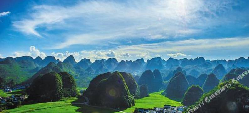 IU酒店(兴义体育中心店)图片