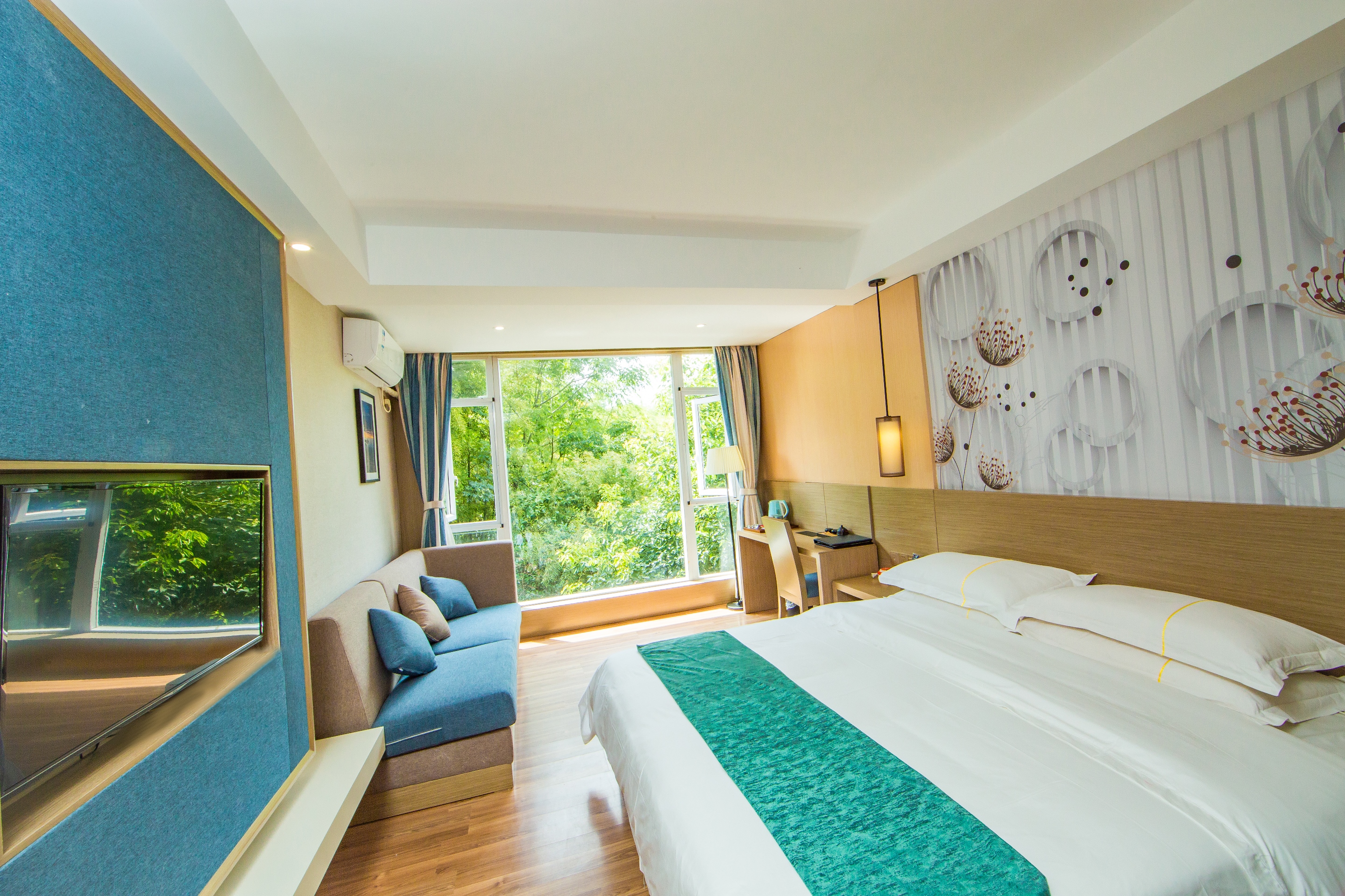 Sinan Zhuyuan Hotel Over view