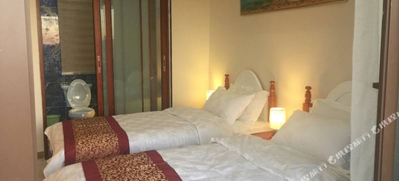 抚仙湖怡静民宿(澄江太阳山小镇广场店)图片