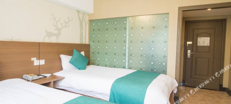 南苑e家酒店(宁波客运中心地铁站店)图片