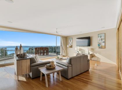 Hervey Bay Hilton Hotels Trip Com