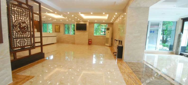 锦林尚品酒店(庐山风景名胜区街心公园店)图片