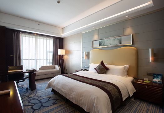 Bairun Guangdong International Hotel Hotel Overview