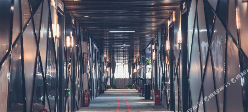 墨尔电竞酒店(洛阳牡丹广场万达店)图片