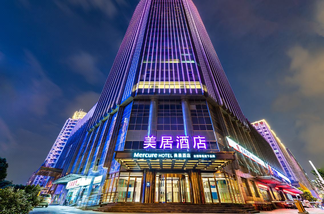 南京奥体中心美居酒店