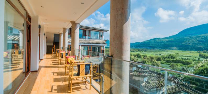 腾冲想住听云墅观湖全景客栈图片