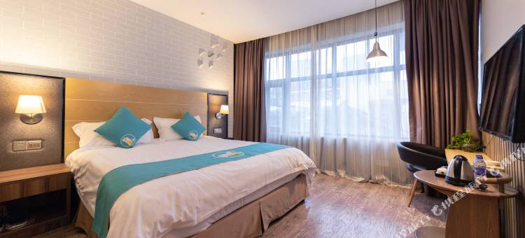 逸宿酒店(宁波天一广场江厦桥地铁站店)图片