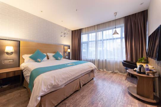 逸宿酒店(宁波天一广场江厦桥地铁站店)