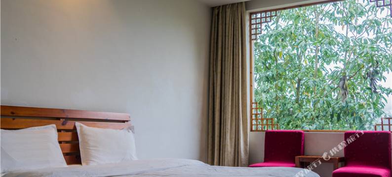 黄平浪洞森林温泉酒店图片