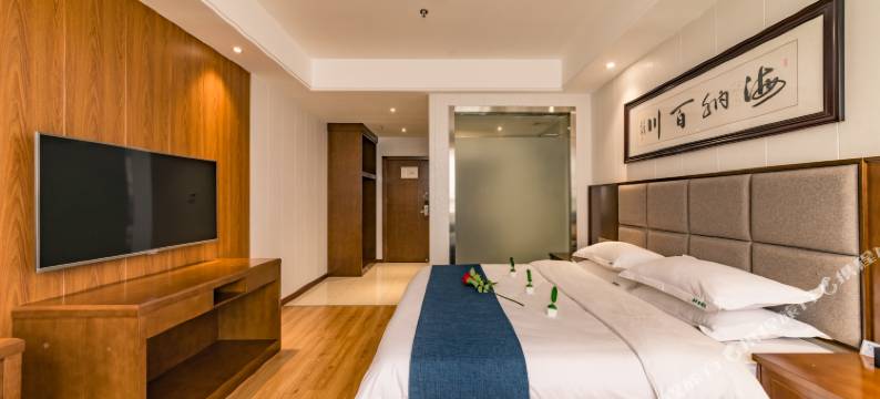 云上酒店(贵阳高铁北站店)图片