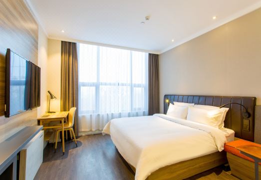 HanTing Premium Hotel (Xi'an Xibu Avenue Zaozitai Road)Hotel Overview