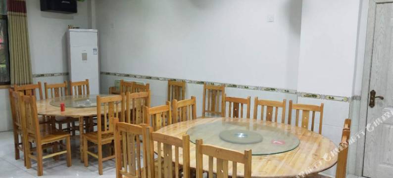 湘乡假日酒店(水府庙店)图片