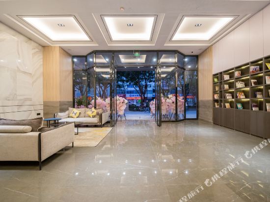 悦峰酒店(阳江百利广场店)_地址:漠江路256号